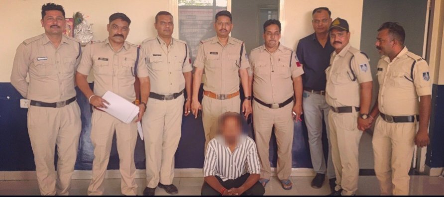 रतलाम शहर के डीडी पुलिस ने हुसैनी नगर काला गोरा भेरू रोड पर जानलेवा हमला करने वाले तीन नाबालिक सहित चार आरोपियों को किया गिरफ्तार