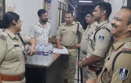 रतलाम शहर मे स्वतंत्रता दिवस के पूर्व पुलिस द्वारा फ्लैग मार्च एवं सघन चेकिंग अभियान चलाया गया